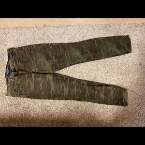 LUCKY BRAND CAMO PANTS